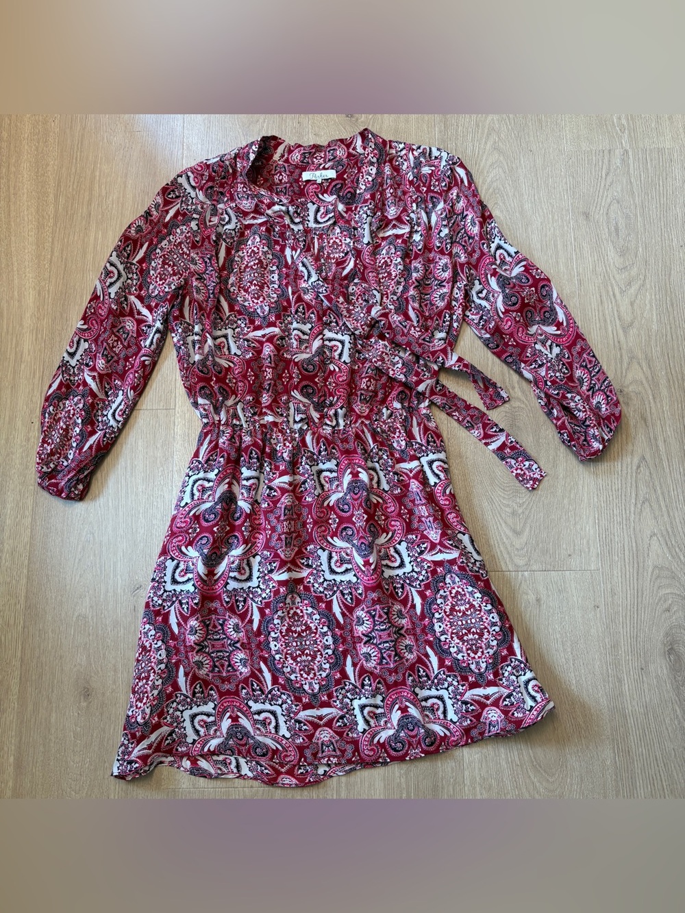 Parker women’s 100% silk Paisley Long-Sleeve Dress with neck ties size XS